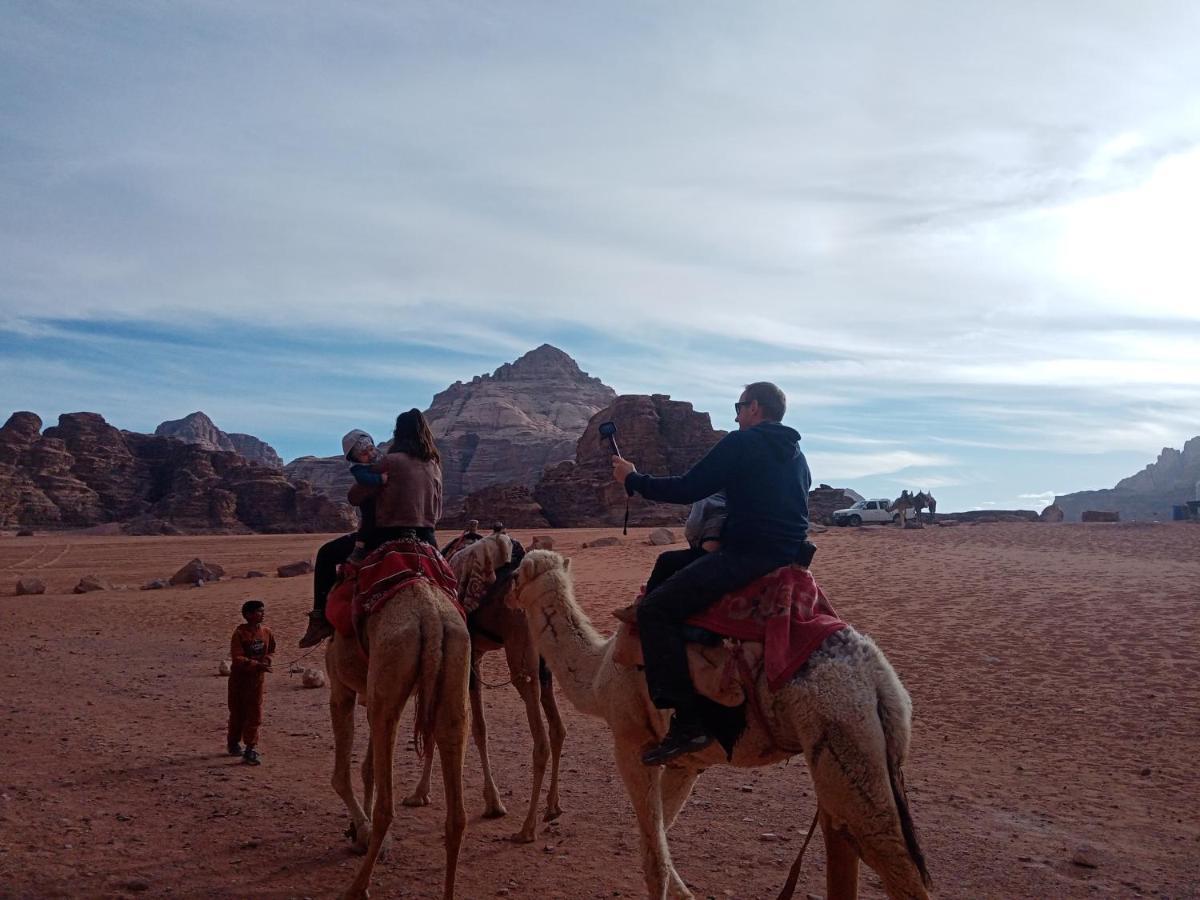 Zarb Desert Camp Wadi Rum Eksteriør bilde